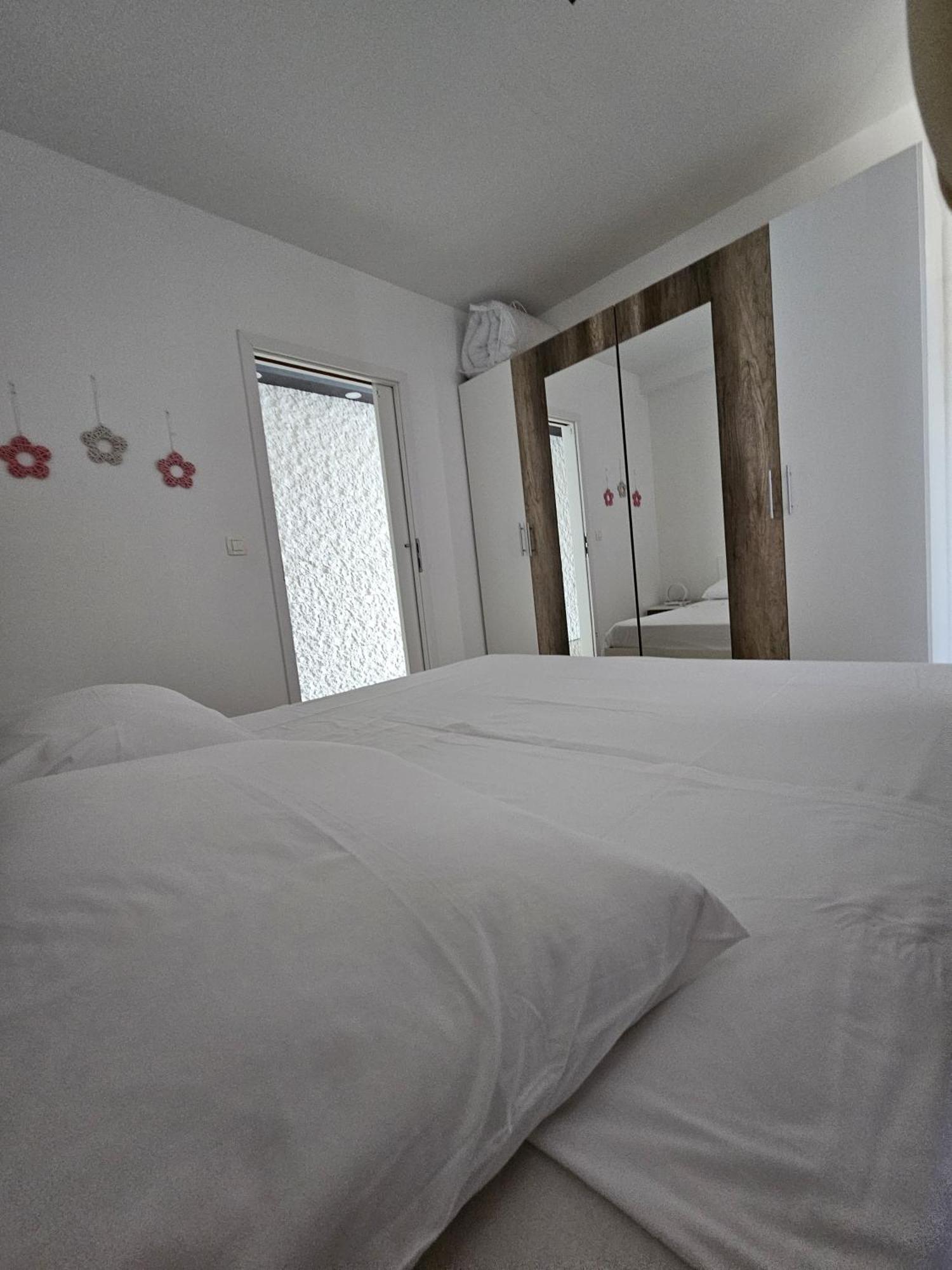 שיבניק Apartman Marko2 מראה חיצוני תמונה